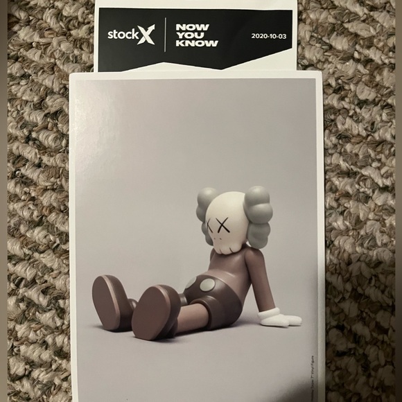 adidas Yeezy Boost 350 V2 Carbon - Picture 10 of 14